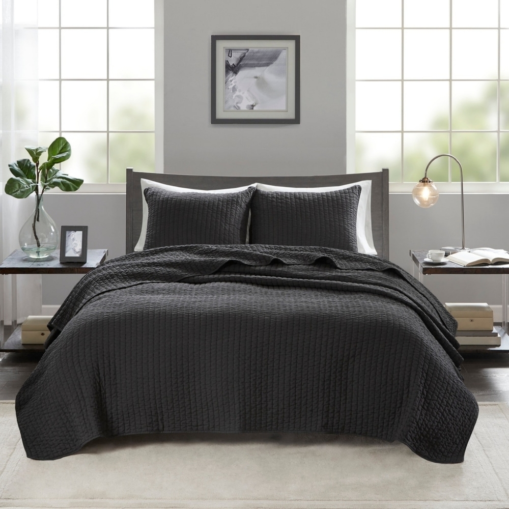 Black quilt comforter king